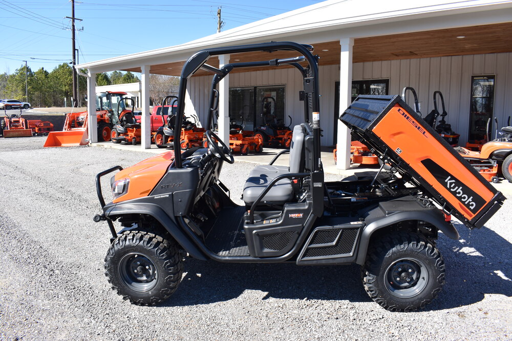 2024 RTVX2PKLH24 3176 Dixie Tractor Company