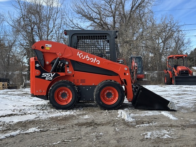 2024 KUBOTA SSV65 - K8708