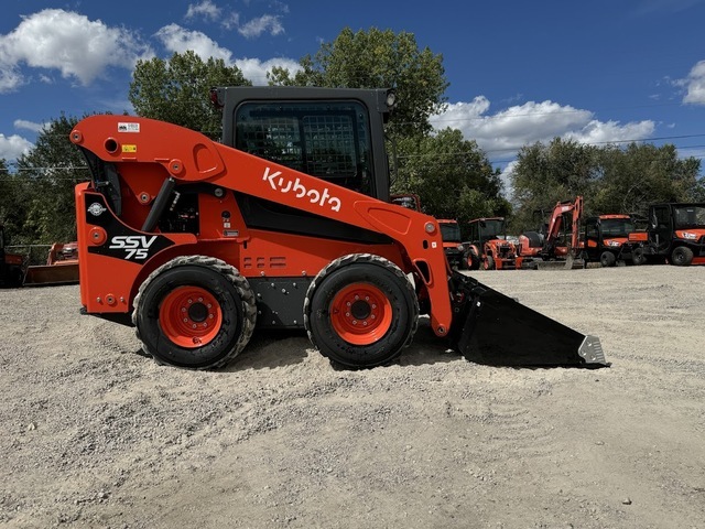 2024 KUBOTA SSV75PHFC - K8697