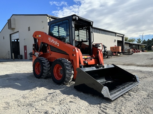 2024 KUBOTA SSV65HC - K8580