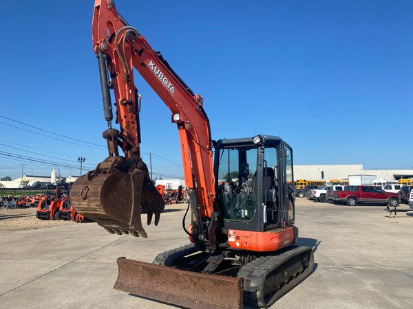 2019 KUBOTA U55-4R3AP - W55013