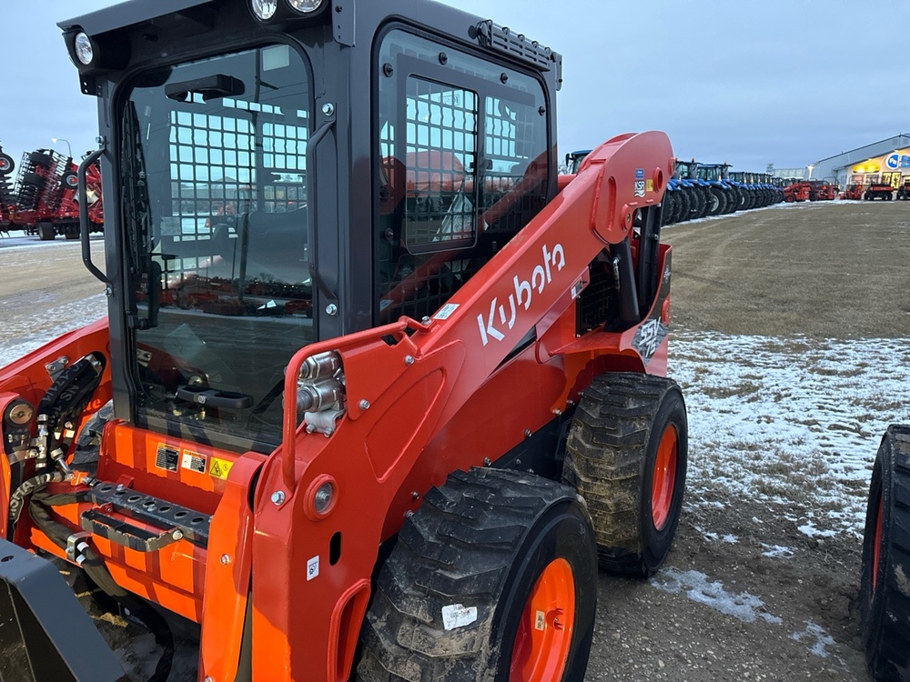 2023 KUBOTA SSV75PHRC - 007091