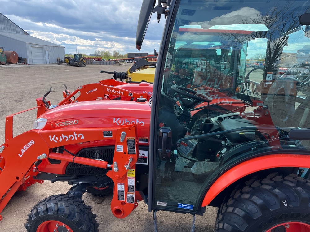 2024 KUBOTA LX2620HSDC - 007148