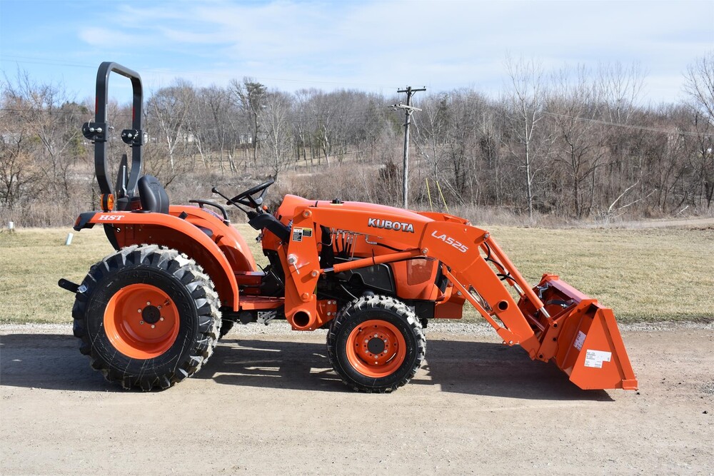 KUBOTA L3901HST 150009493803 GermanBliss Equipment Inc.