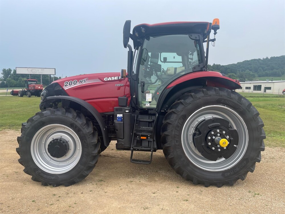 case puma 200 multicontroller