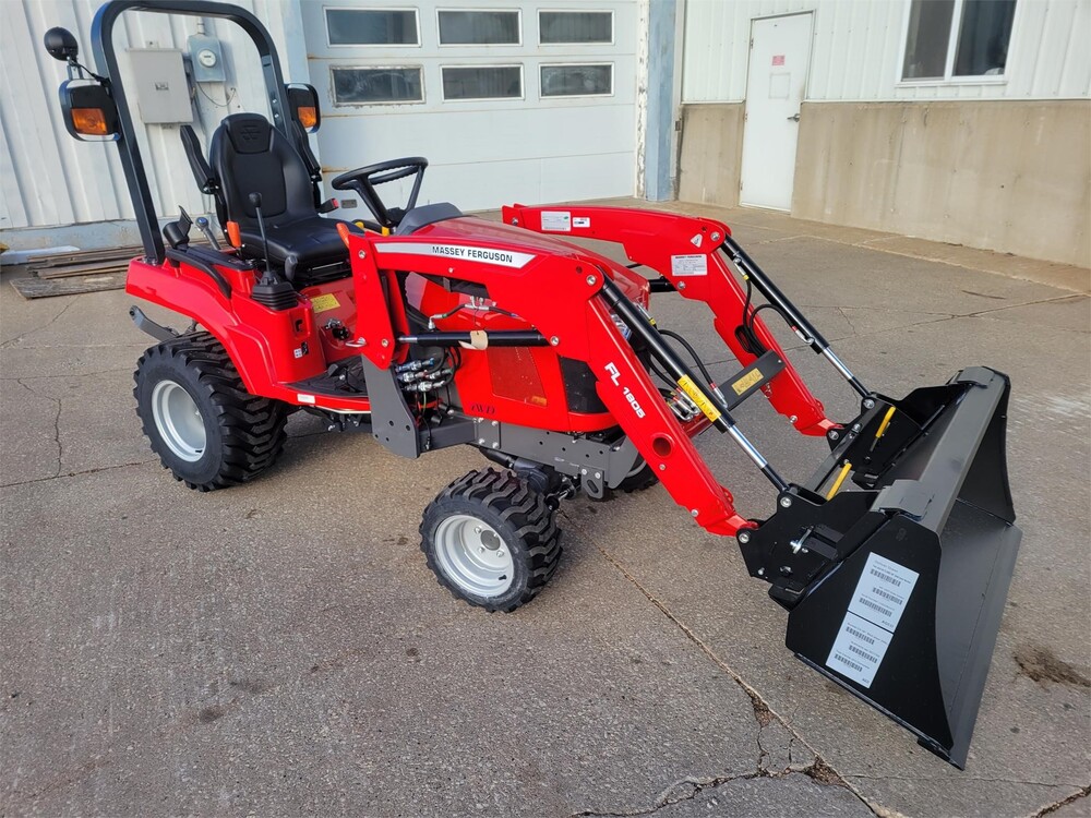 MASSEY FERGUSON GC1725M - 018976 | St. Joseph Equipment