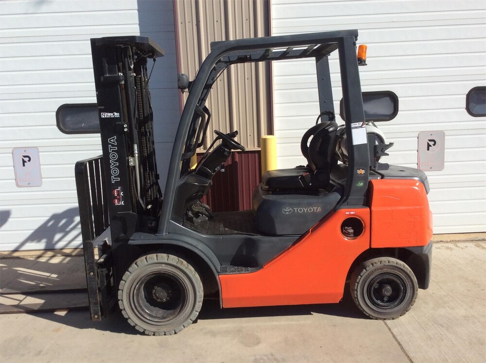 TOYOTA 8FGU25 0016950 New Tec