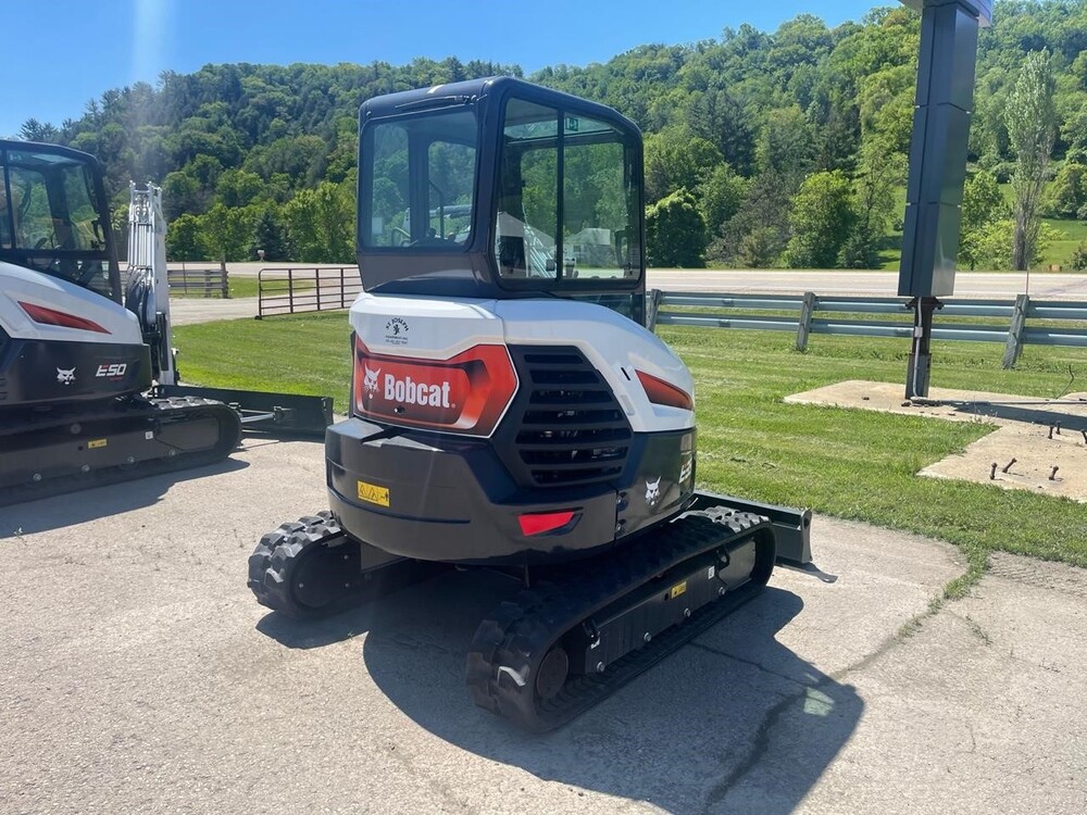 BOBCAT E35 - 018665