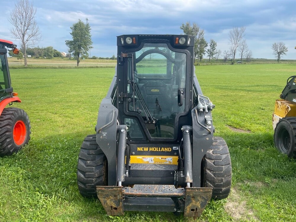 NEW HOLLAND L228 022463 St. Joseph Equipment