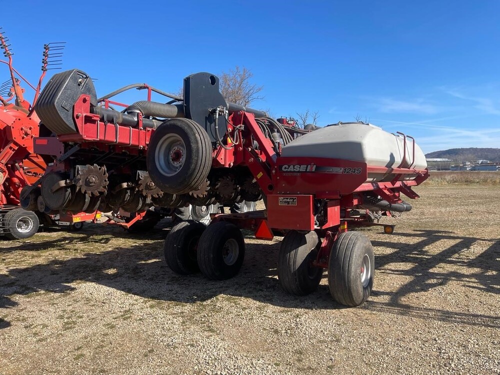 Is Farm Equipment 1245 Property at Tim Crow blog