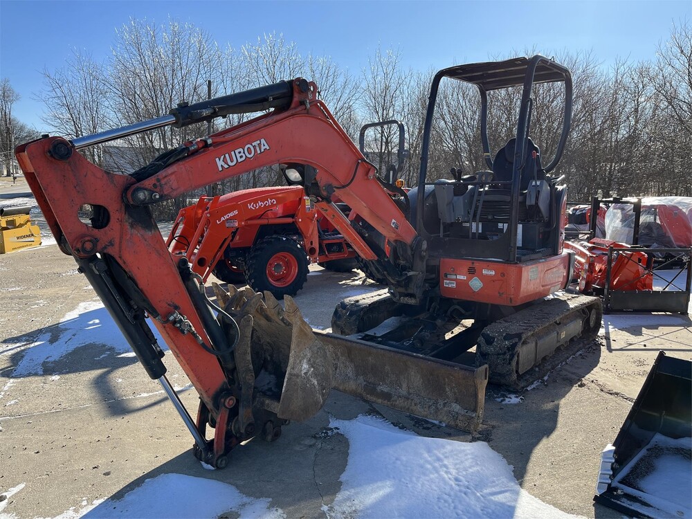 KUBOTA U354 60276 GermanBliss Equipment Inc.