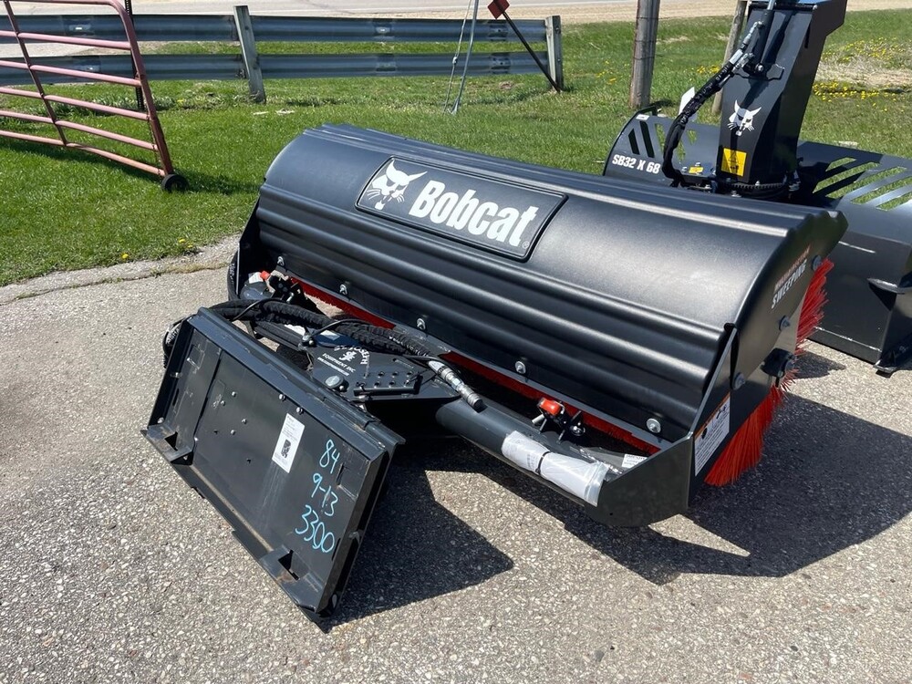 BOBCAT 84" ANGLE BROOM 019913 St. Joseph Equipment