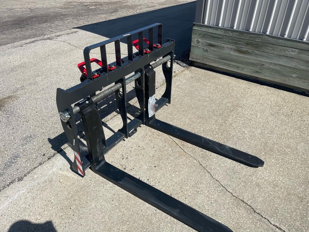 BOBCAT 60" WIDE FLOATING 025660 St. Joseph Equipment