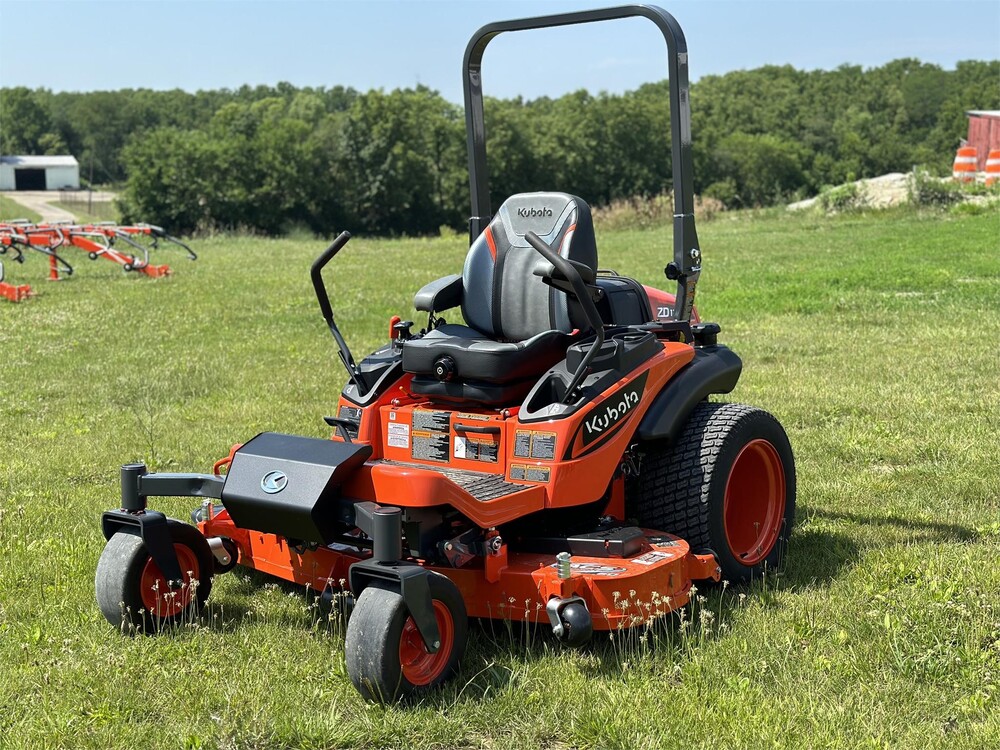 KUBOTA ZD1211 - 62477 | German-Bliss Equipment Inc.