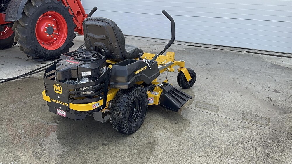 HUSTLER DASH XD 34 61672 GermanBliss Equipment Inc.