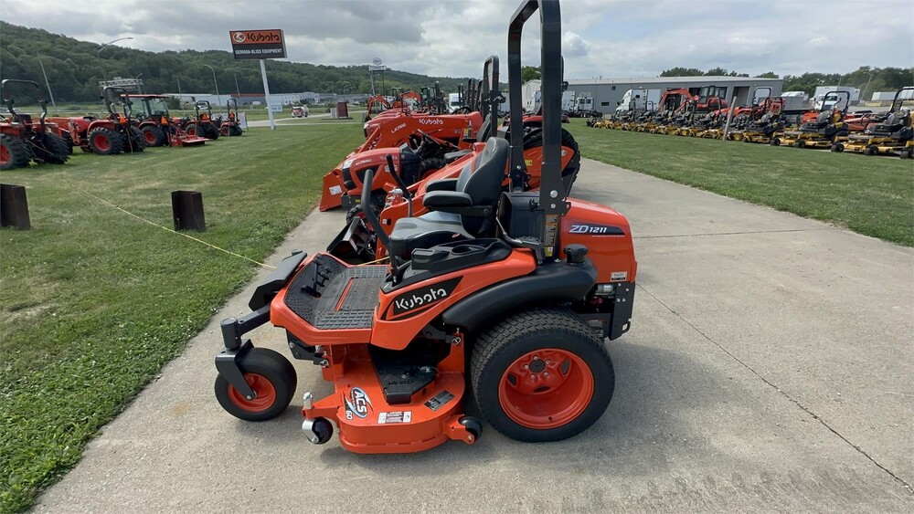 KUBOTA ZD1211 62432 GermanBliss Equipment Inc.