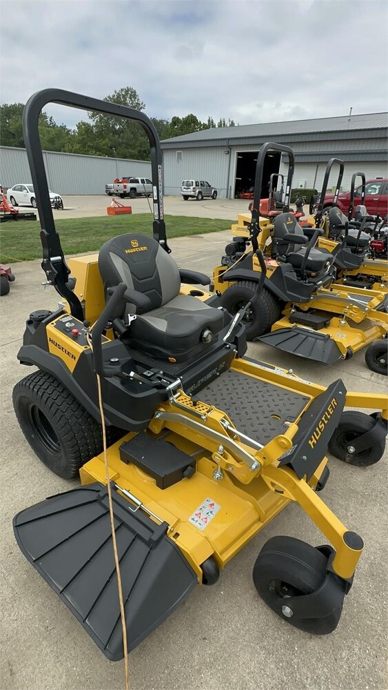 HUSTLER SUPER Z 60 61366 GermanBliss Equipment Inc.