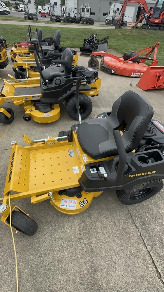 HUSTLER DASH XD 34 60320 GermanBliss Equipment Inc.