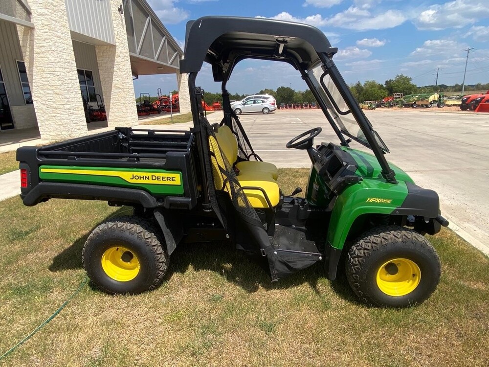 JOHN DEERE GATOR HPX815E - K022127 | WCTractor