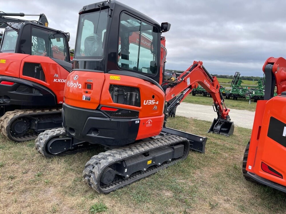 KUBOTA U35-4 - 020189 | St. Joseph Equipment