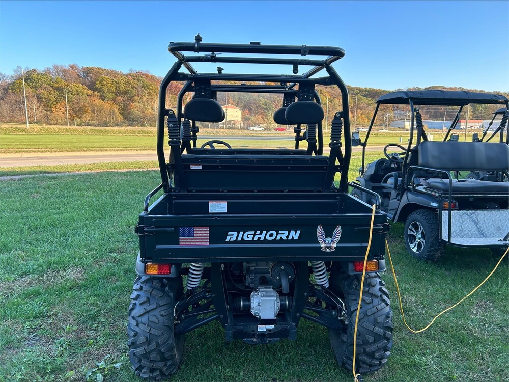 BIGHORN 450 CREW EFI C62168 GermanBliss Equipment Inc.