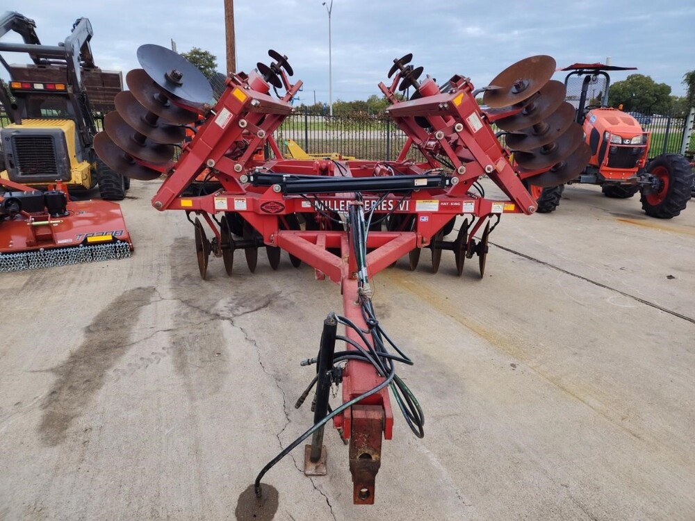 HAY KING MILLER SERIES VI T024106 WCTractor