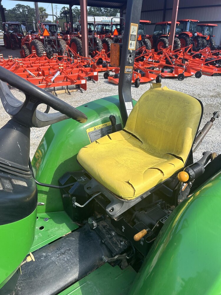 JOHN DEERE 3203 - 0101E023120