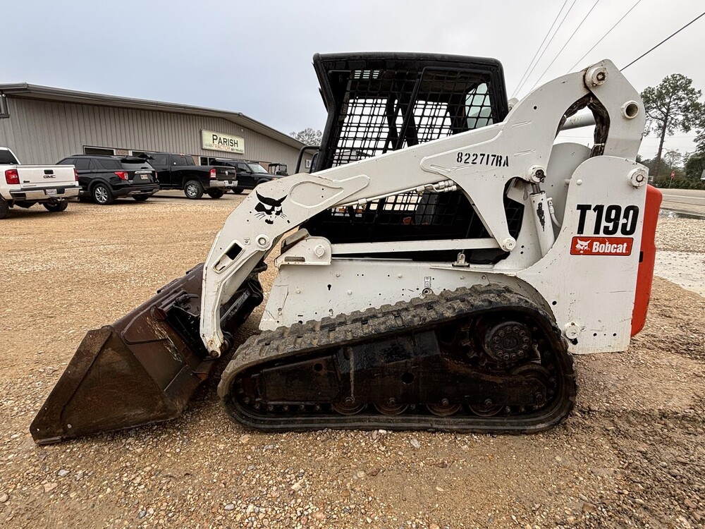 BOBCAT T190 - 0101E026050